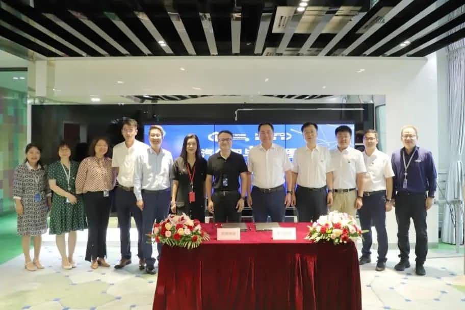 OB视讯集团与中汽创智签订战略合作框架协议 集中优势有助于汽车智能化开展